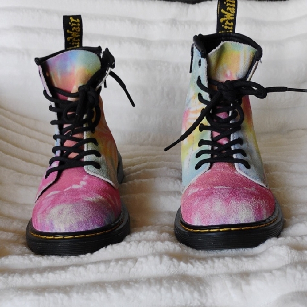 Dr. Marten's Girls Colorful Tie-Dye Lace-Up Boots